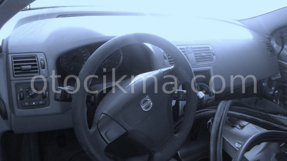 2005 VOLVO V50 ÇIKMA GÖĞÜSLÜK.