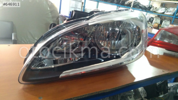 VOLVO S60 2013-18 SOL FAR ORJİNAL ÇIKMA YEDEK BOSTANCI