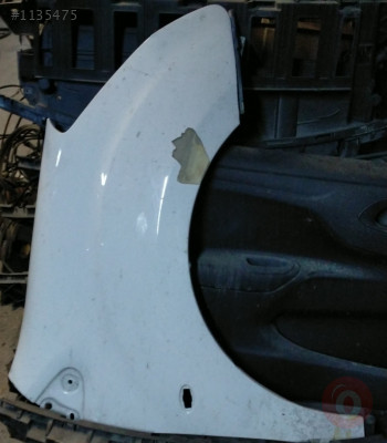 Citreon berlingo ön çamurluk sağ