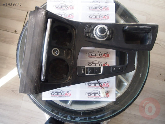 BMW F10 525 ORTA KONSUL-9202948-03