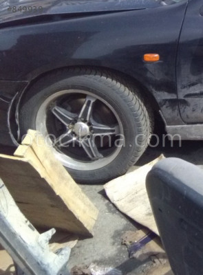 KOMPLE ÇIKMA 2000 NİSSAN PRİMERA 1.8 SOL ÖN JANT LASTİK.