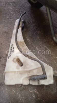 volkswagen touareg çıkma silecek su bidonu