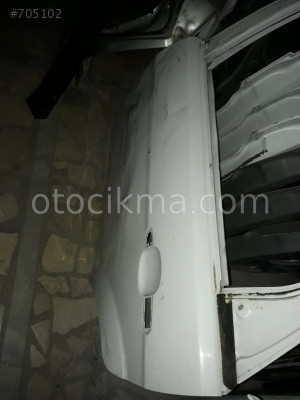 Ford focus 2.5 2008 model arka kapi Çetin otomotiv