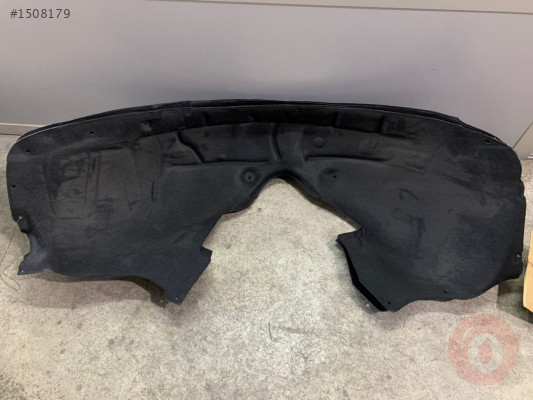 AUDİ Q7 07-09 ÖN ÇAMURLUK DAVLUMBAZI SOL	4L0809961C
