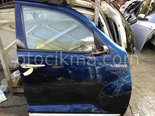 CHRYSLER PT CRUİSER SAĞ ÖN KAPI.