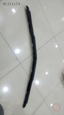 Mercedes CLS ön tampon taşıyıcı plastiği