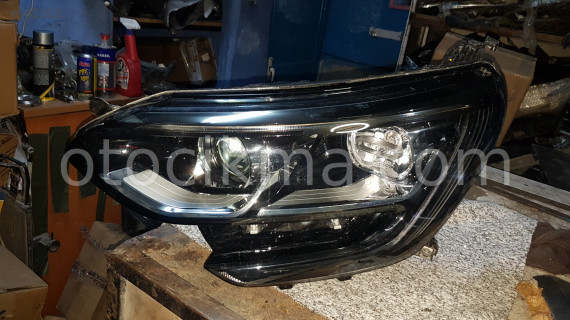 MEGANE 4 SOL FAR SIFIR OTOBEKİR