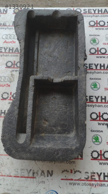 6K5867710A vw polo classic arka bagaj halısı altı eşya bölme