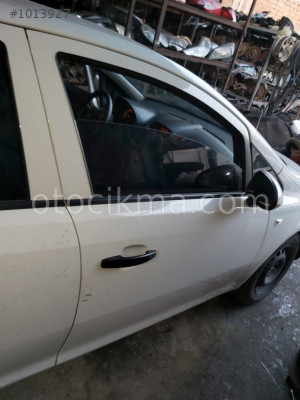 OPEL CORSA D SAĞ ÖN KAPI ÇIKMA PARÇA