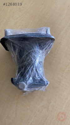 Mercedes 211 kasa arka tampon demir ayağı