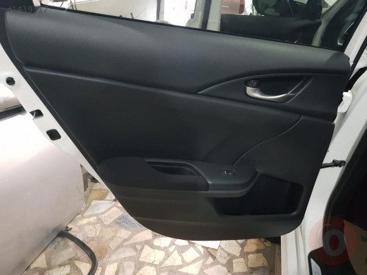 Honda Civic FC5 Sol Arka Kapı Döşemesi Hatasız Orjinal Çıkma