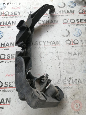 8P0805607 audi a3 2010 Far alt braketi sol