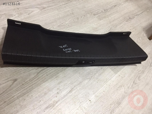 VW PASSAT  B8 2014-2019 BAGAJ KAPLAMASI