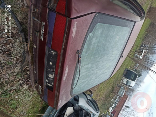 Safrane bagaj kapağı