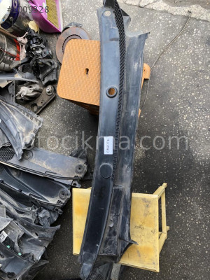 Citroen C2 Ön Cam Izgarası hatasız orjinal çıkma