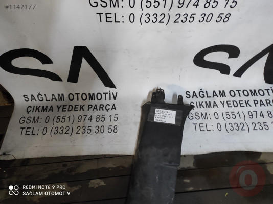 OEM;1P0867240 SEAT LEON 05-12 SAĞ ORTA DİREK ALT KAPLAMA
