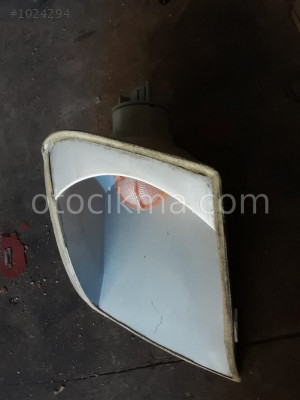 ÇIKMA PARÇA FORD ESCORT SAĞ SİNYAL