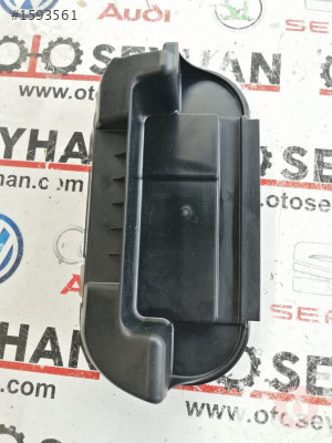 8V5827569 audi a3 2020 bağaj kapağı iç koruma kapağı