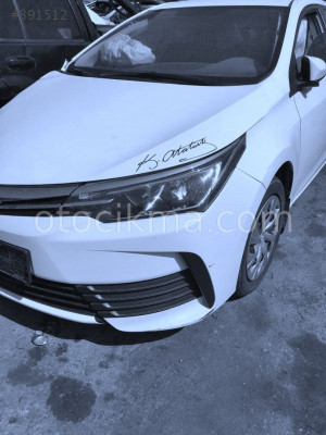 2017 TOYOTA COROLLA ÇIKMA KAPUT.