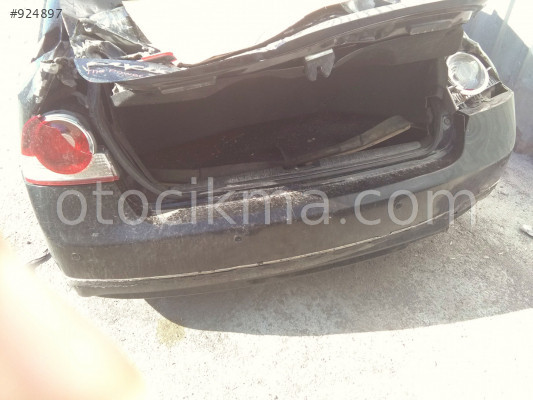 2007 HONDA CİVİC 1.6 ORİJİNAL ARKA TAMPON.