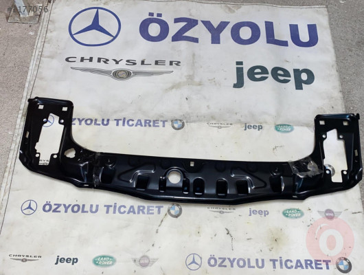 BMW F20-F30 ÖN PANEL ÜST SACI