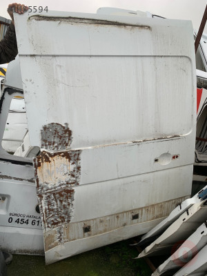 RENAULT MASTER ÇIKMA ORJİNAL SAĞ SÜRGÜLÜ KAPI