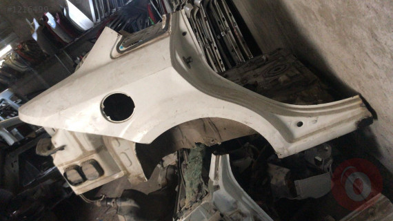 FİAT LİNEA SAĞ ÇAMURLUK