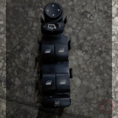 Peugeot 308 cam düğme takımı