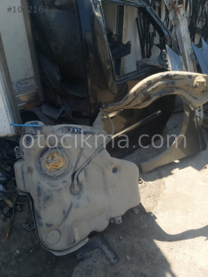 VOLKSWAGEN JETTA 1.6 TDİ YAKIT DEPOSU ÇIKMA PARÇA