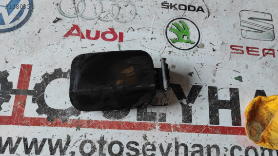 bmw 5 kasa e60 depo kapağı