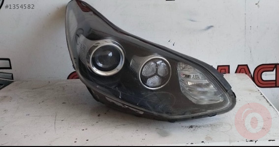 KIA sportage sağ far ve tüm çıkma yedek parçalar