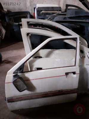 RENAULT 21 ÇIKMA SOL ÖN KAPI