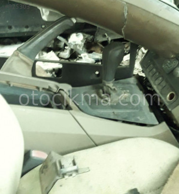 2001 VOLVO ÇIKMA VİTES KONSOLU.