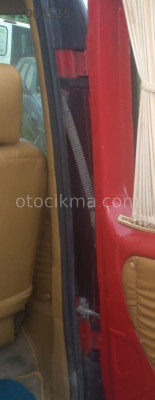 2007 fiat doblo 1.3 multijet euro4 çıkma sağ bagaj menteşesi