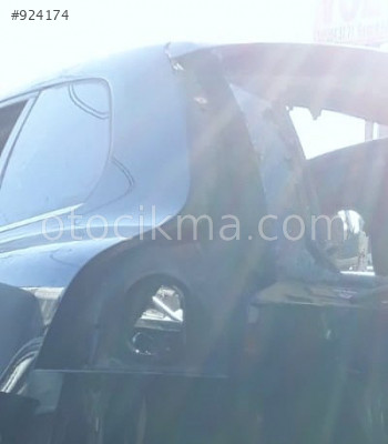 2010 VOLVO XC60 ORİJİNAL SOL KELEBEK CAMI.