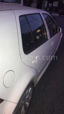 VOLKSWAGEN GOLF ÇIKMA DEPO KAPAĞI ENES OTO VOLKSWAGEN ÇIKMA
