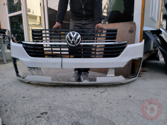 Volksvagen transporter T8 çıkma ön tampon