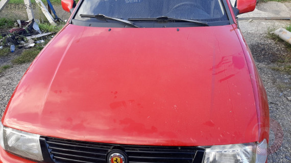 volkswagen polo classic çıkma motor kaputu