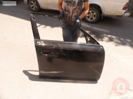 2008-2014 MODEL A4 SAĞ ÖN KAPI AUDİ ORJİNAL ÇIKMA PARÇA