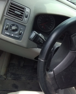 2007 MODEL VOLVO S40 KOMPLE SİNYAL KOLU.