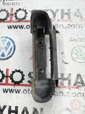 4B0839885 audi a3 2010 sol arka kapı dış açma kolu braketi