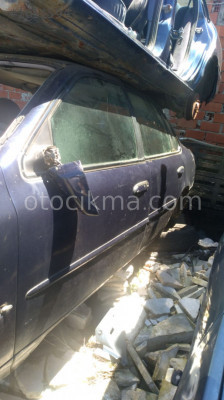 ford scorpio çıkma sol ön kapı