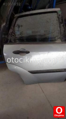 ÇIKMA FORD FOCUS SAĞ ARKA KAPI HATASIZ