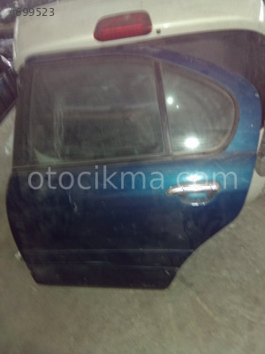 2002 çıkma nissan primera sol arka kapı