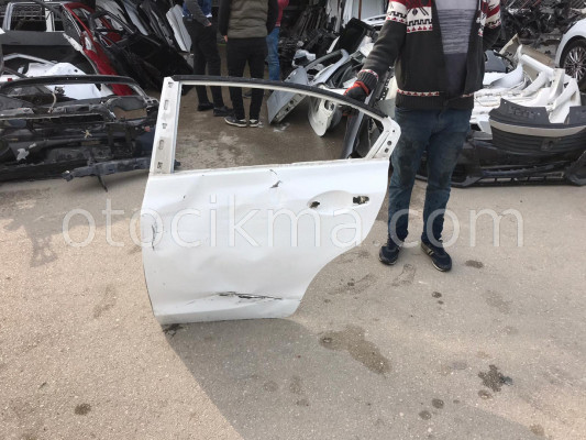 Honda civic sol arka çıkma kapı