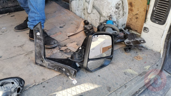 FORD CONNECT SAĞ AYNA GÖVDESİ ÇIKMA ORJİNAL 2014-2018