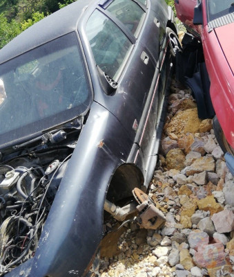 opel vectra a kasa çıkma sol marşbiyel.