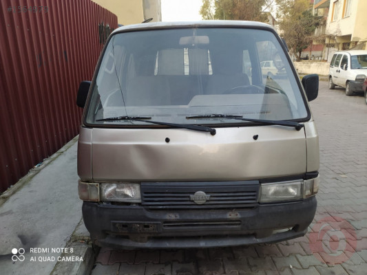 96  Nissan Urvan Şaft
