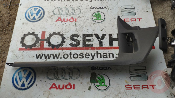 5N0863483B vw tiguan ön sol direk alt eşik kaplaması