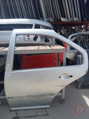 Volkswagen Bora sol arka kapı çıkma